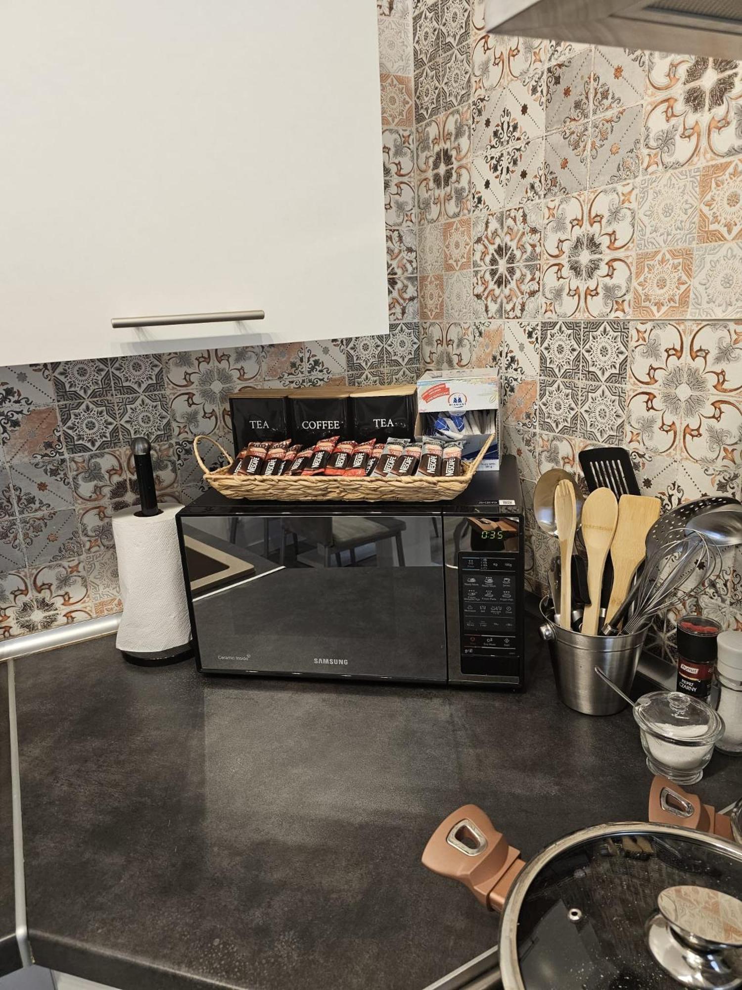 2 Bed In Apartment *